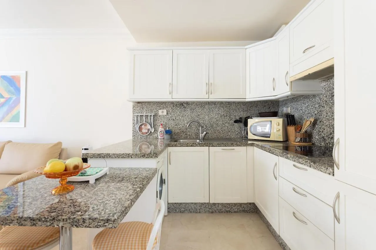 Apartment El Faro Palm-mar