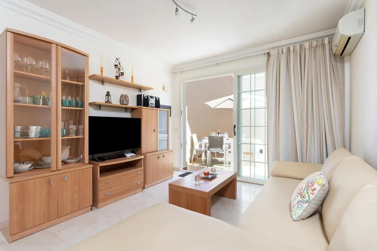 Apartment El Faro 팔름-마르
